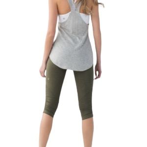 Lululemon “In the Flow” Green Cropped Yoga Leggings - Women’s Size 6